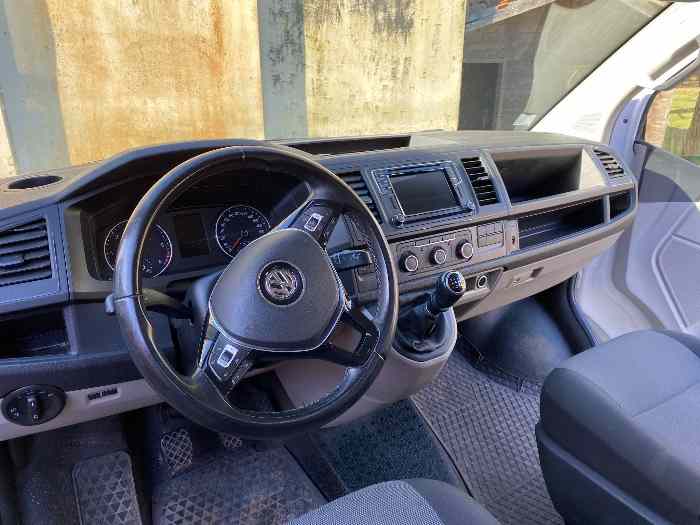 VOLKSWAGEN Transporter T6 – L1H1 2.0 TDI 204 Procab Edition 30 - Boite manuelle - TVA récupérable 3
