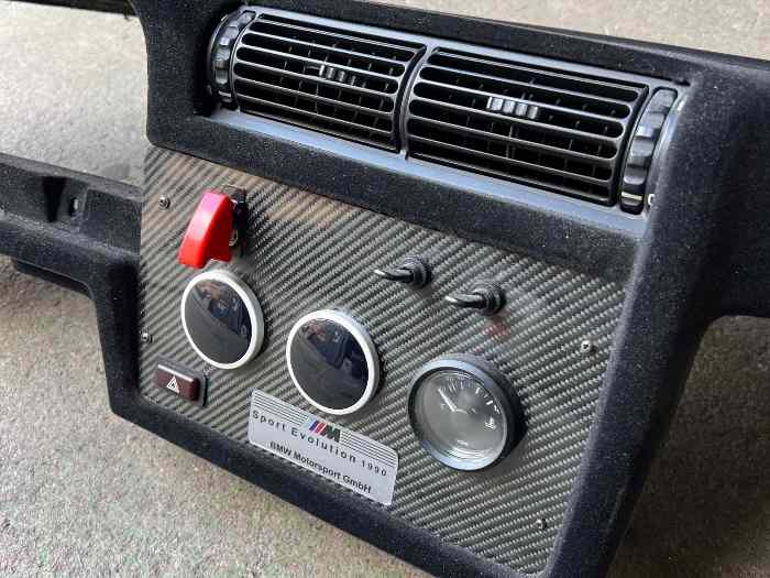 Tableau de bord bmw e30 m3 1