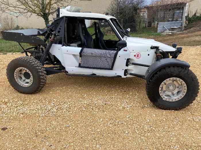 Buggy prédator x18 1