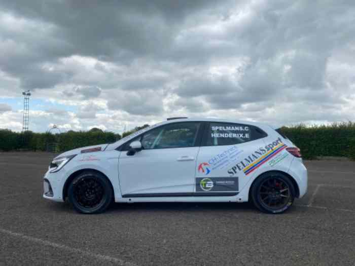 Clio Rally5 RC5 1