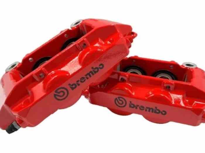 Etriers Brembo neufs CLIO 3 RS/MEGANE 2 RS
