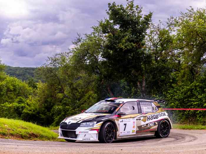 LCS loue Skoda Evo