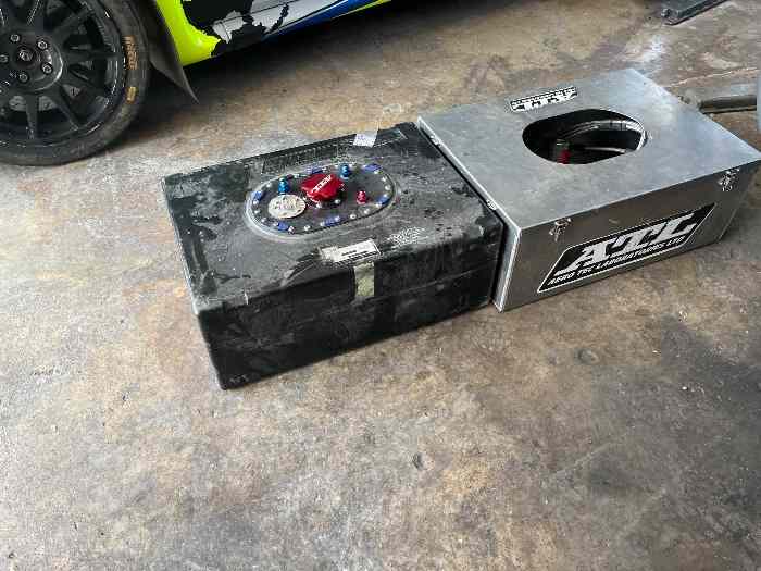 Réservoir carburant 1