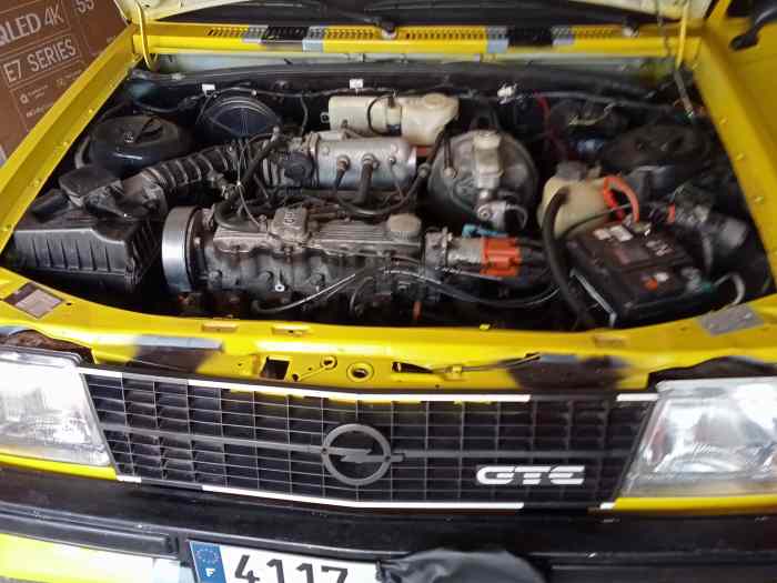 Vends Opel Kadett GTE D 1