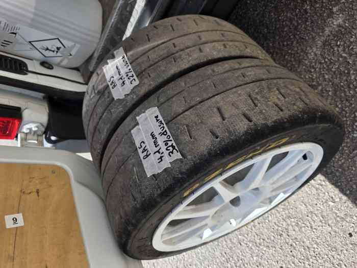 Pneus pirelli 17 pouces
