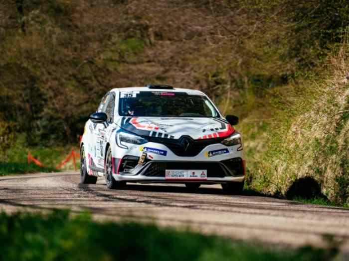 Clio Rally5 RC5 3