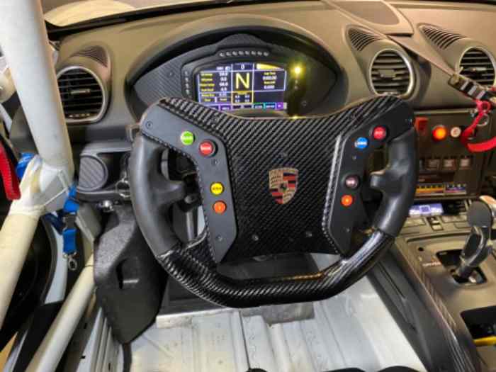 2019 Porsche 718 GT4 Manthey Racing 4