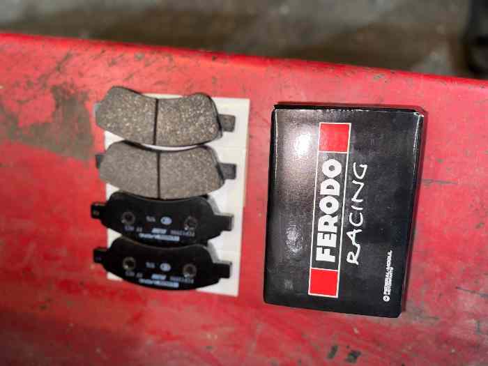 Plaquettes avant Ferodo DS2500 - 206/s...
