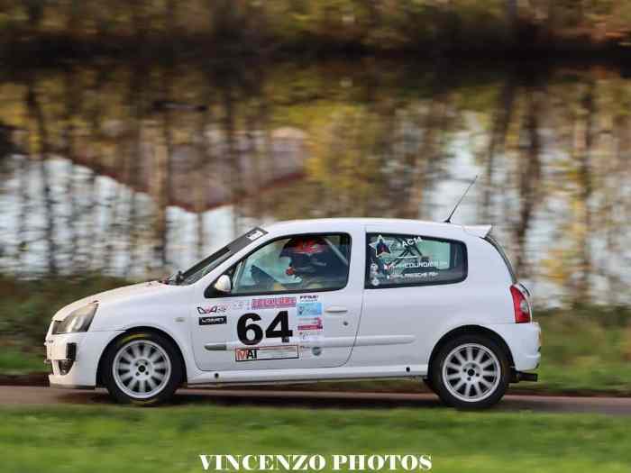 Vends ou échange Clio ragnotti TOP N3 1
