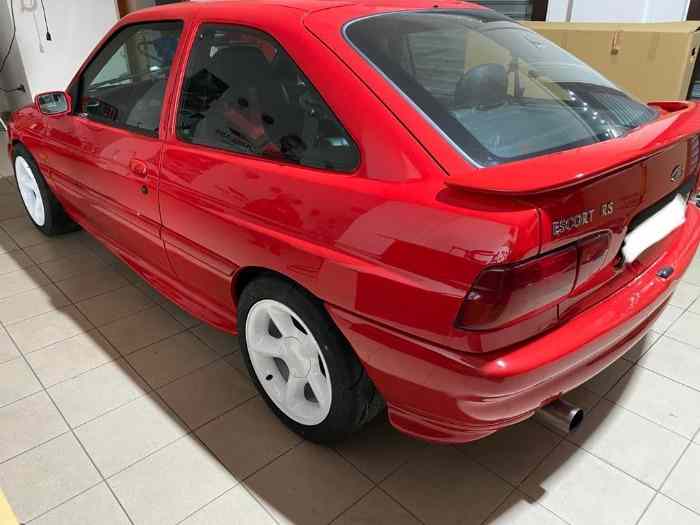 FORD ESCORT RS 2000 4X4 EXCHANGE 3