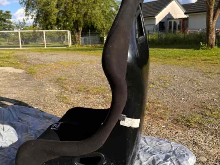 Siège baquet GT2i 1