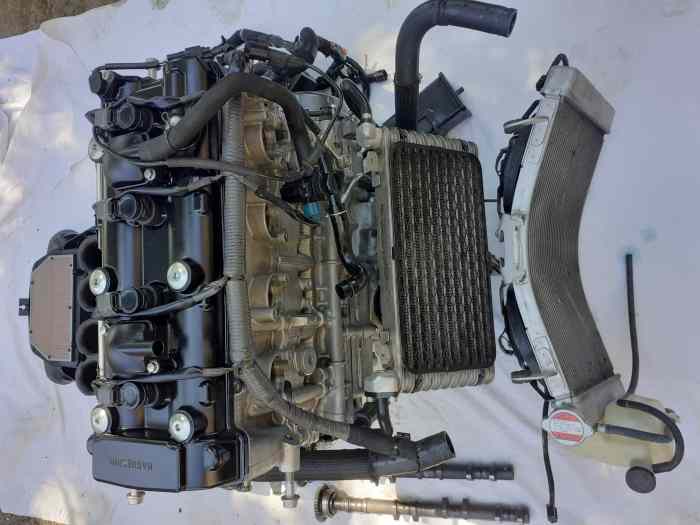 Moteur HAYABUSA comme neuf 1