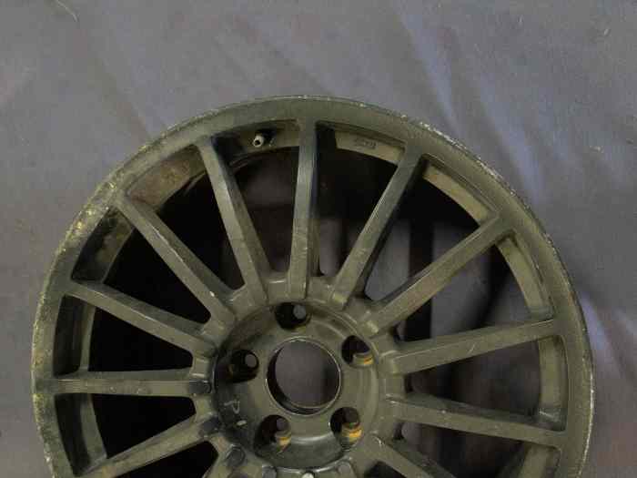 jante de Mitsubishi evo 7,8,9 rallye en 18 pouces 1