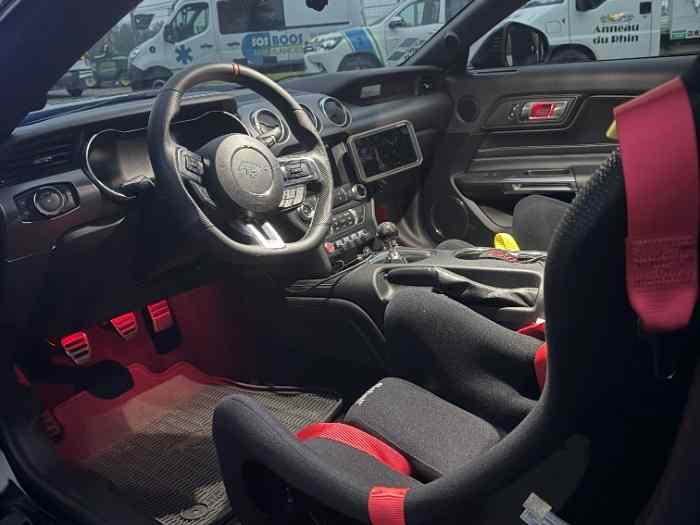 Ford Mustang Fastback GT V8 Clubsport 4