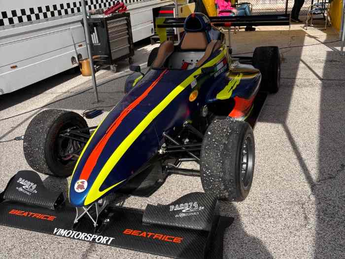VENDO FORMULA GLORIA C8F E2SS