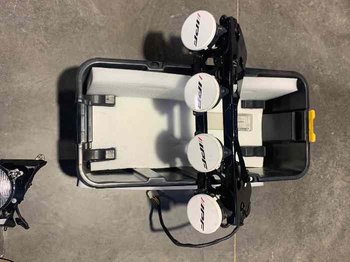 Rampe de phares et virages Renault 0