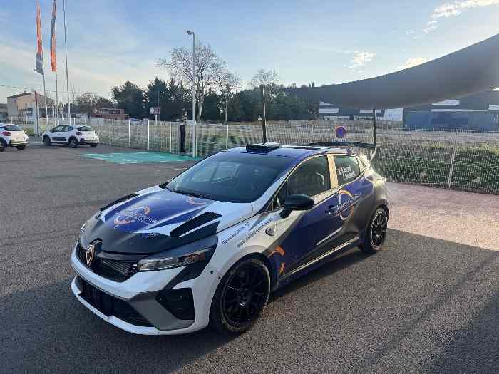 Renault Clio Rally3 full evo 0