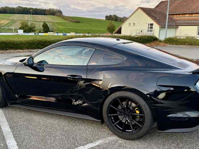 Ford Mustang Fastback GT V8 Clubsport 2