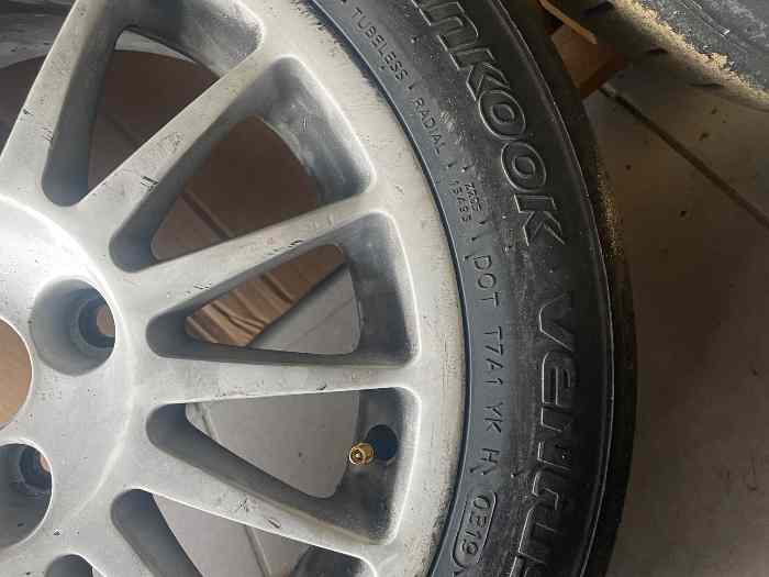 Pneus Hankook 15 Medium T52 2