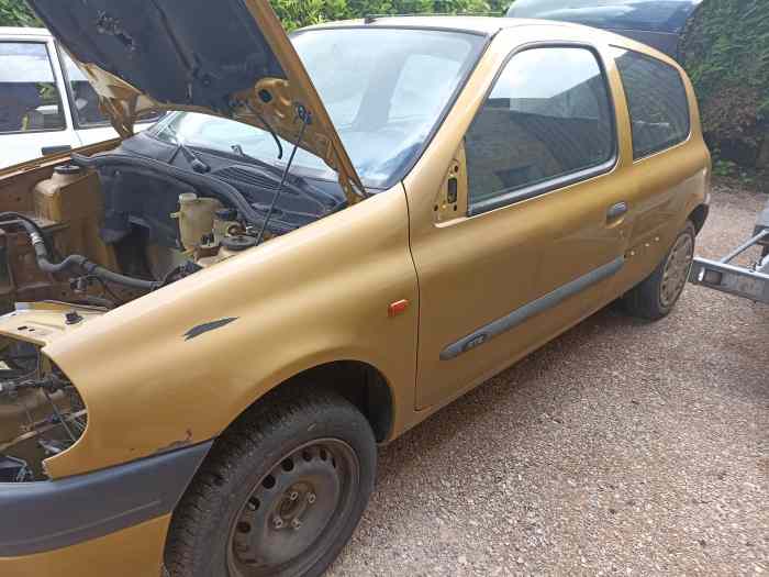 Caisse Clio 2 ph1 5