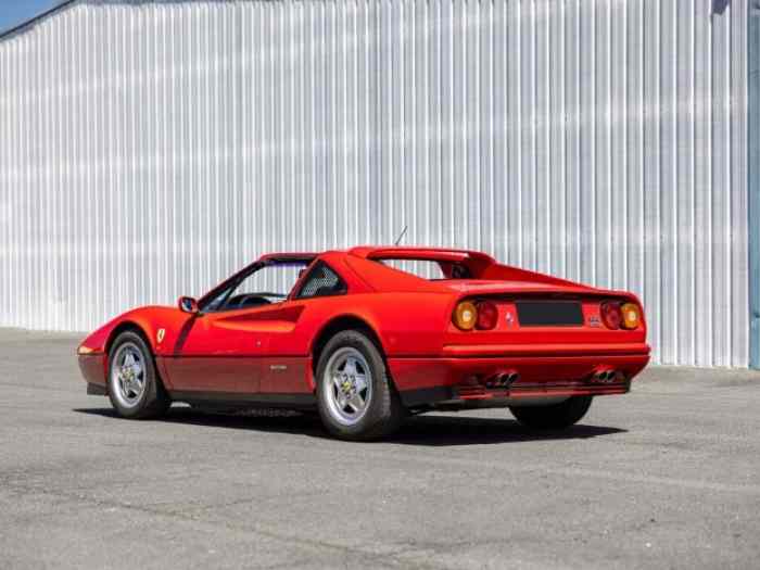 Ferrari 328 GTS 1