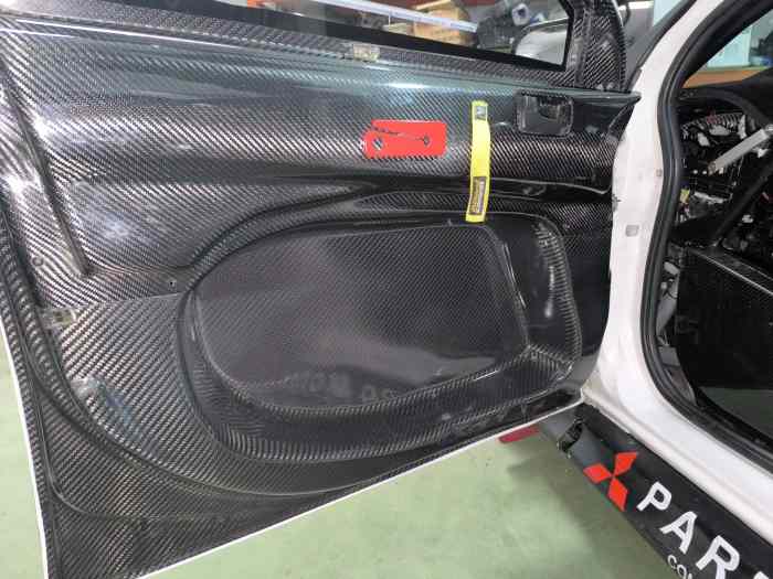 Mitsubishi Lancer Evo X R4 1