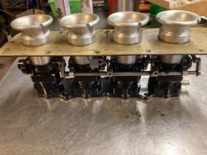 Injection papillons atpower Clio 3 rs 1