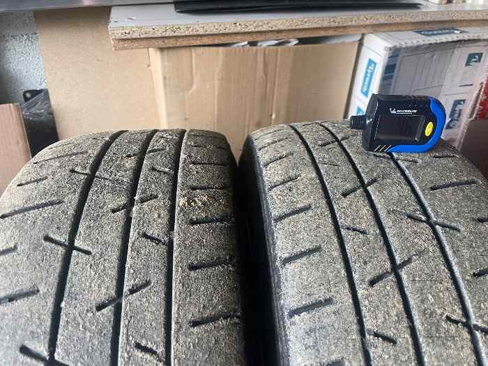 Pneus Hankook 15 Dur T33 2