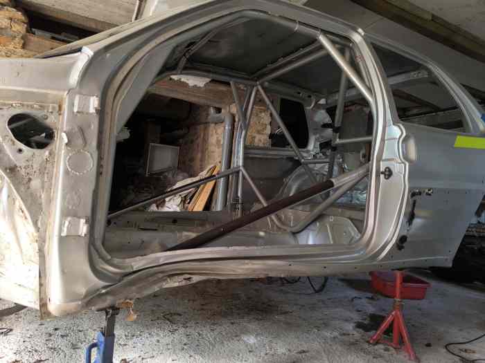 Caisse saxo accidentée avec arceau matter 1