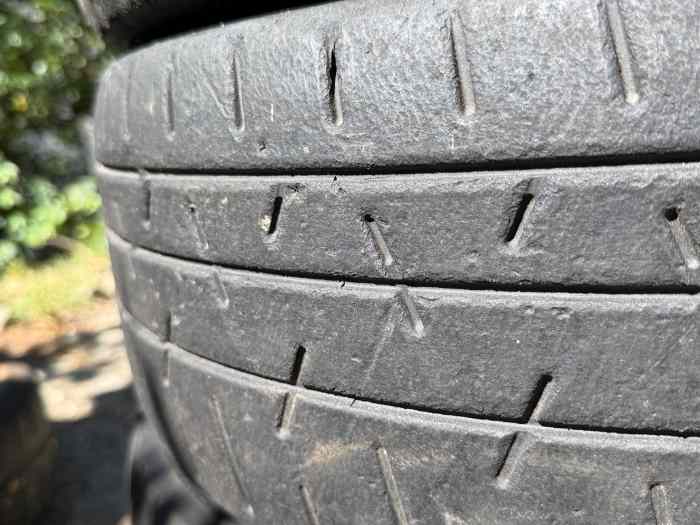 Hankook T32 (205-45-17) 3