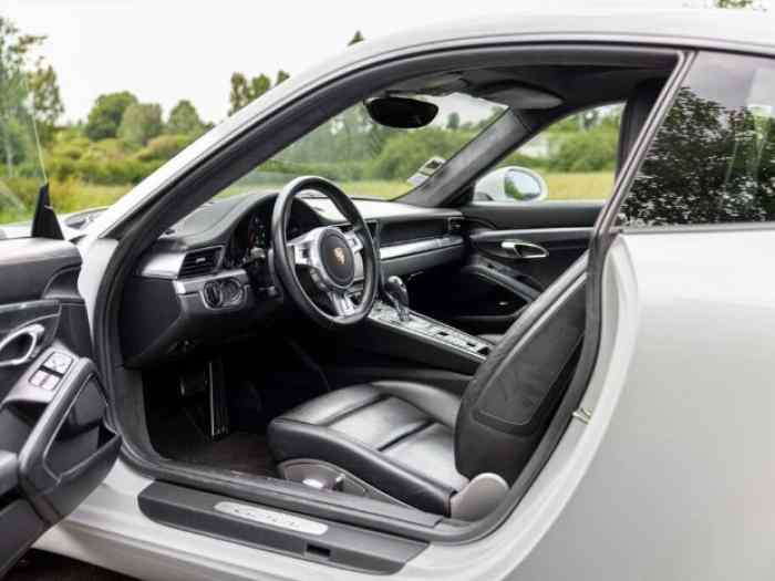 Porsche 911 type 991 Carrera coupé - 2013 3