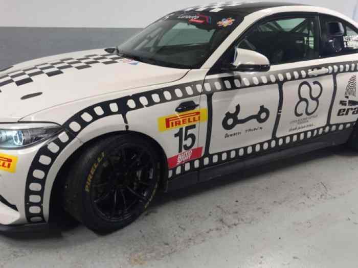 BMW M2 CS RACING 3