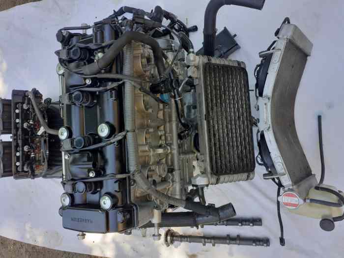 Moteur HAYABUSA comme neuf 2