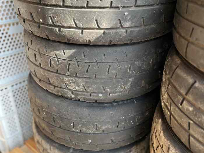 8 Pneus MRF en 14 pouces 1