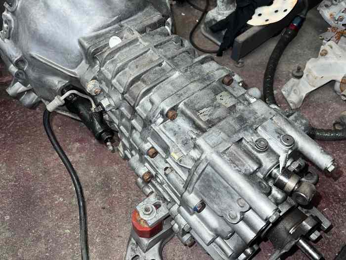 Boîte Bmw m3 e30 0