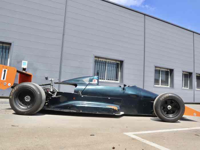 Châssis roulant Ralt RT32 de 1988 avec boîte de vitesses Hewland MK9. 1