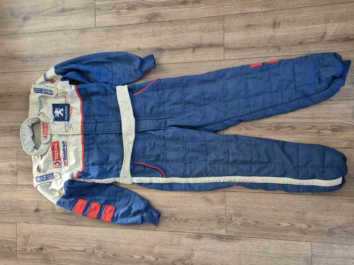 Combinaison peugeot sport taille 52