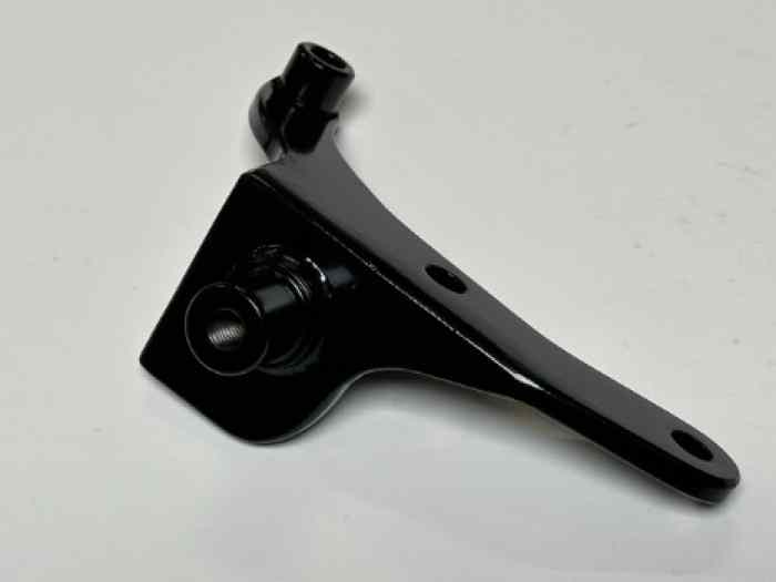 Support boite 3MO LC776 pour 106 saxo AX