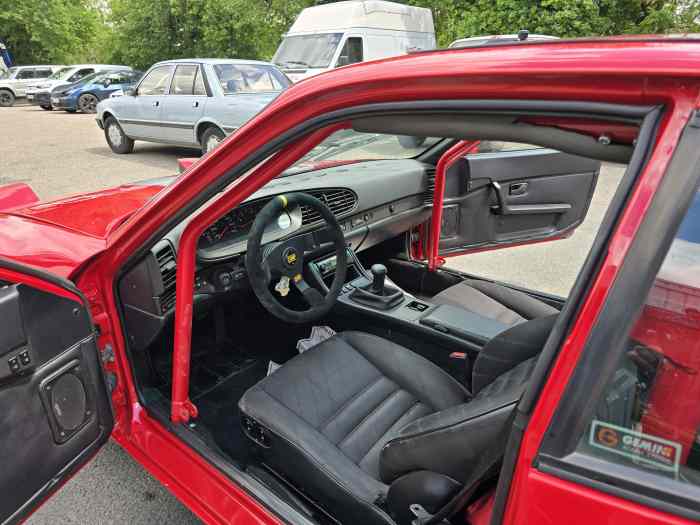 Porsche 944S 3