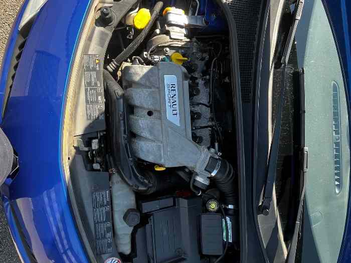 clio rs 3 2