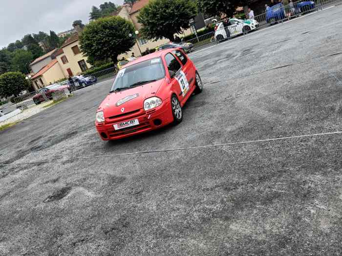 Vends caisse clio 2 rs1 f2000 1