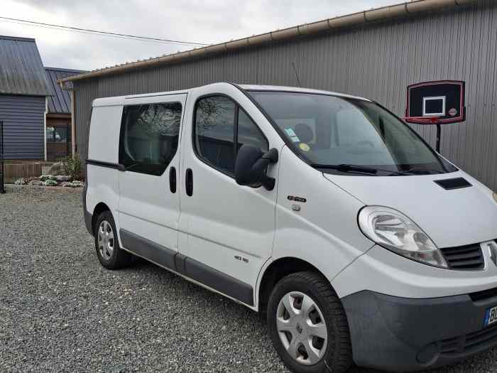Trafic 2.0 dci 115cv 6 places