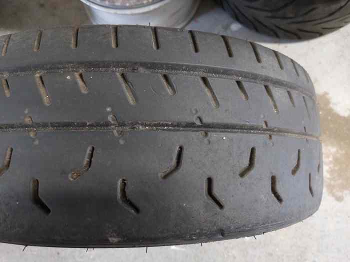 Jantes pneus roues COMPOMOTIVE 7,5x16 4X108 2