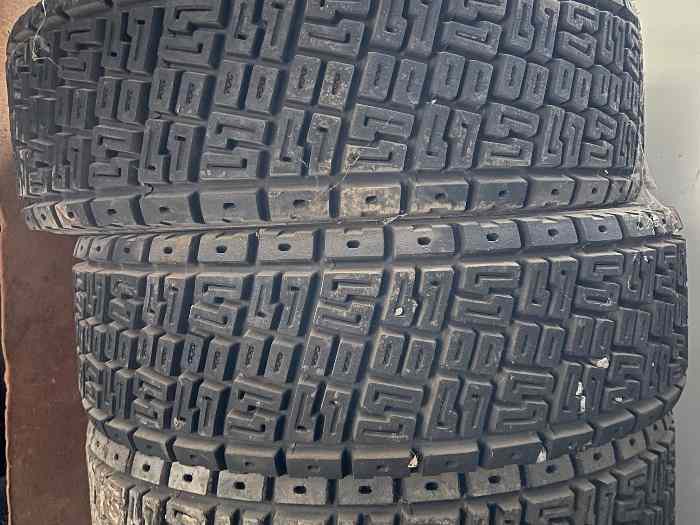 Pneus Terre Michelin