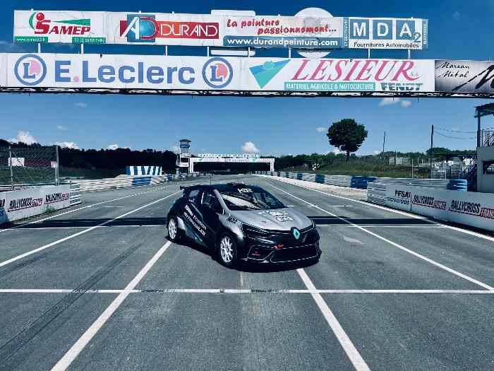Location Clio V Super1600