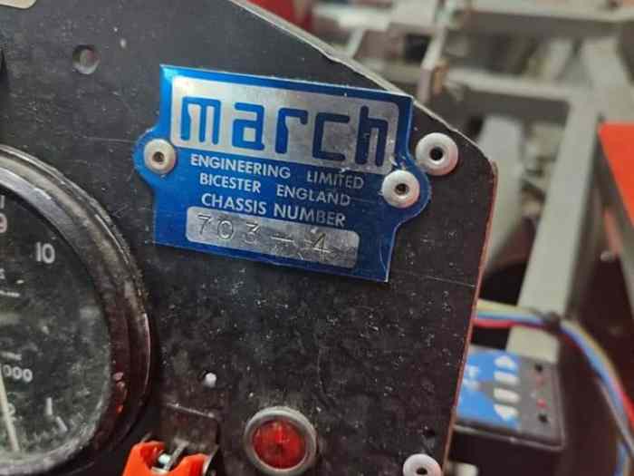 Monoplace March 703 – Véhicule de compétition historique 2