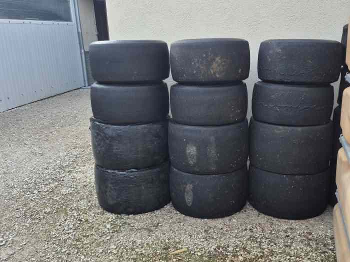 Pneus AVON gomme 315