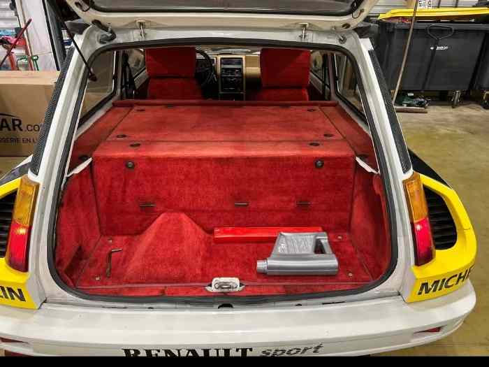 Renault 5 turbo 2 4