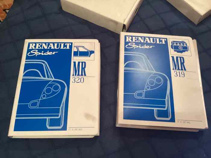 Ancien agent renault vend documentation 5
