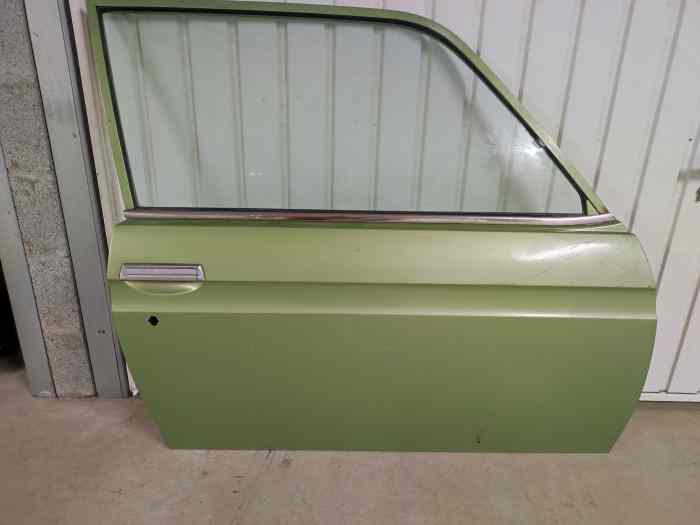pièces carrosserie PEUGEOT 104 ZS 1